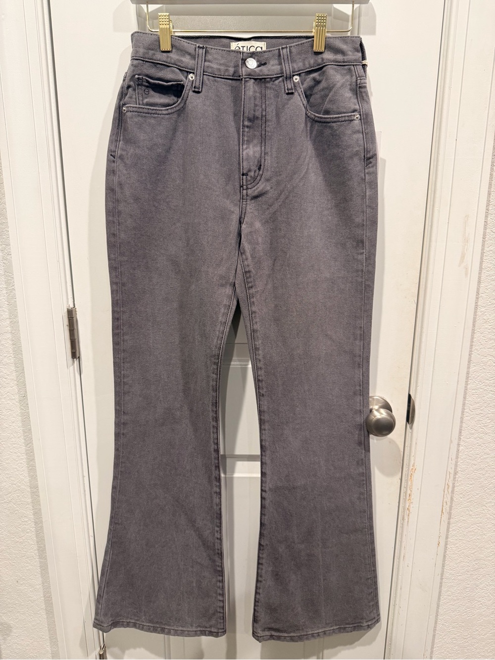 NWT Ética Nina High Rise Flare Jeans Stormy Skies Gray Size 26